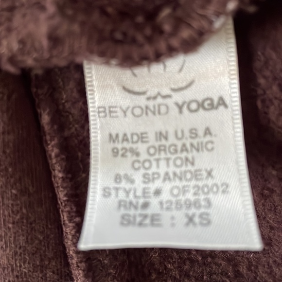 Beyond Yoga Chocolate Brown Swestshirt with Scarf button up jacket XS EUC - Picture 11 of 14